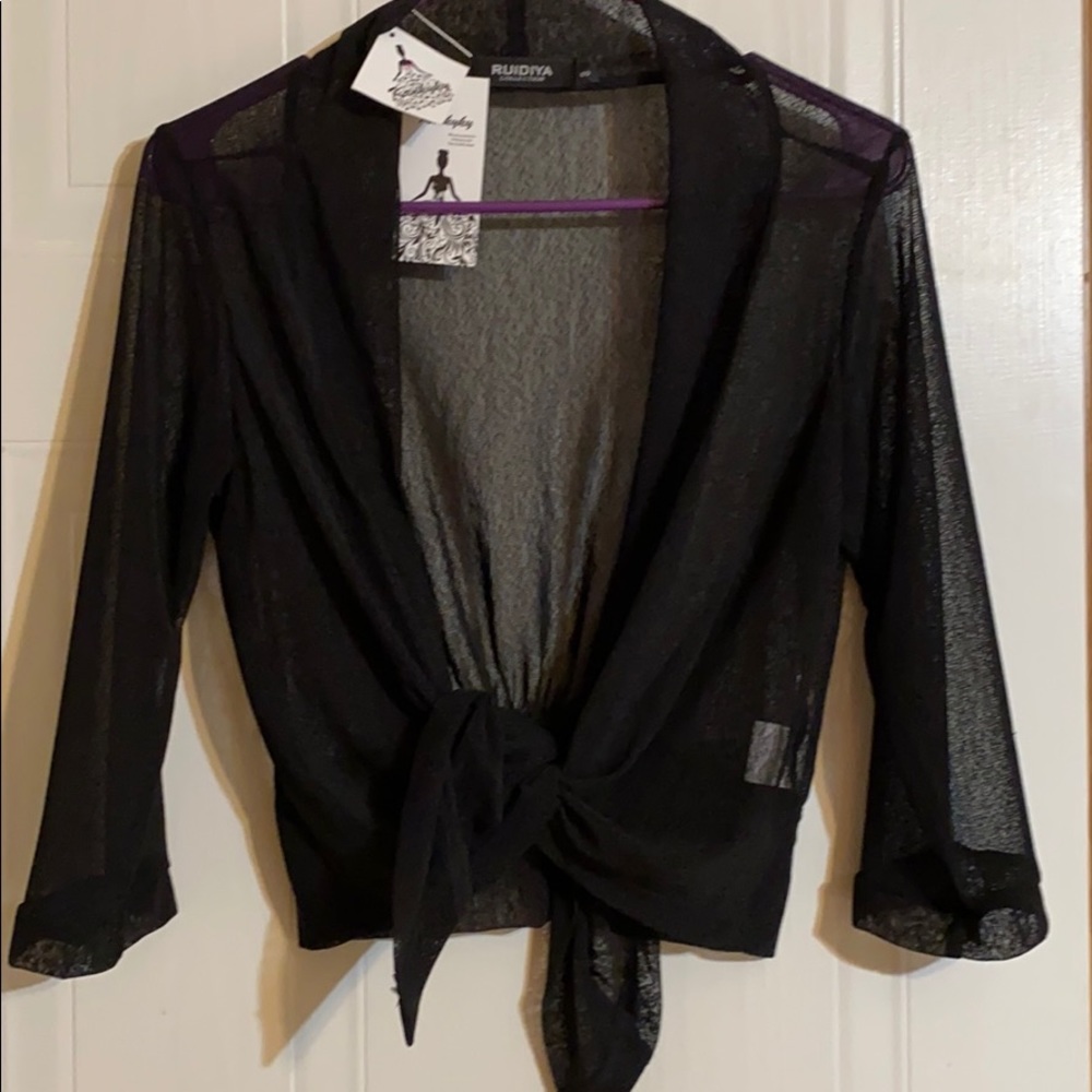 Women’s Small Shrug Black Shear